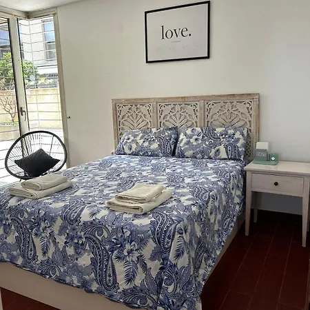 Apartment Beachfront Family Oasis - 2br For 4