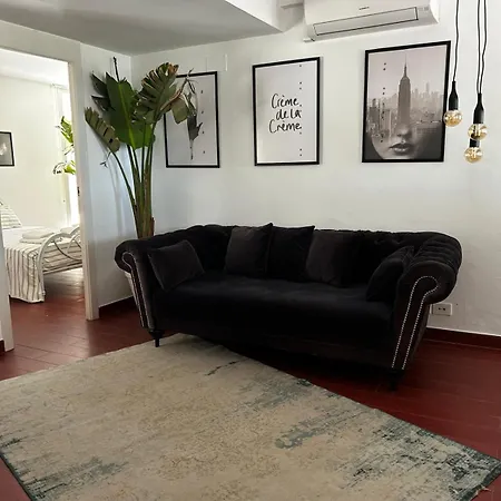 Apartment Beachfront Family Oasis - 2br For 4 Barcelona