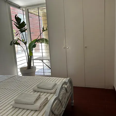 Beachfront Family Oasis - 2br For 4