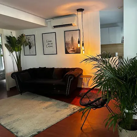 Apartment Beachfront Family Oasis - 2br For 4 Barcelona